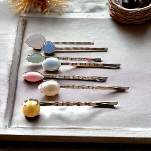 Pastel Rhinestone & Pearl Hair Pins: Set of 7 Delicate Accents for Elegant Hair